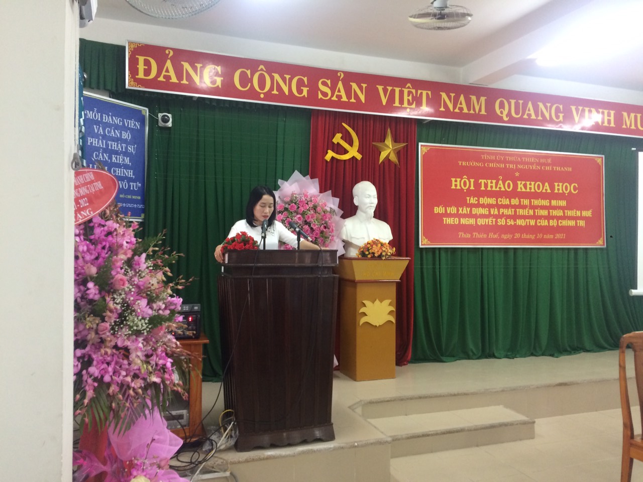 Trường Chính trị Nguyễn Chí Thanh là nơi đào tạo các đội ngũ lãnh đạo, cơ quan công chức và cán bộ cấp cao trong hệ thống chính trị Việt Nam. Hình ảnh của trường sẽ giúp bạn hiểu rõ hơn về kiến thức và sự quan trọng của việc đào tạo cán bộ trong xã hội của chúng ta.